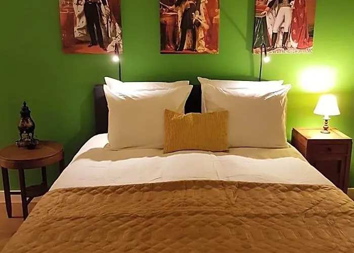 Emma'S B&B
